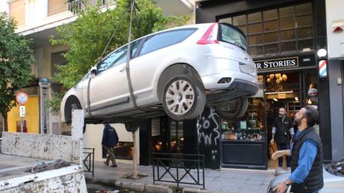 εγκαταλελειμμένα οχήματα