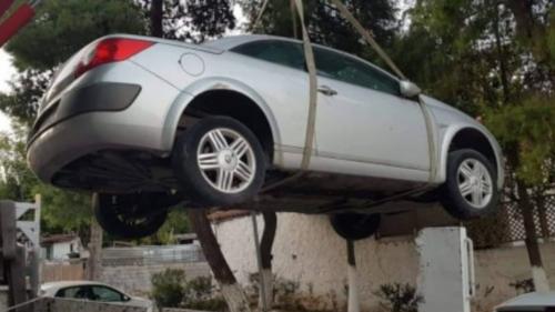 εγκαταλελειμμένα οχήματα