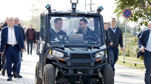αυτόνομα αυτοκίνητο ΕΚΕΤΑ Κυριάκος Μητσοτάκης