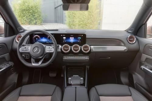 mercedes EQB
