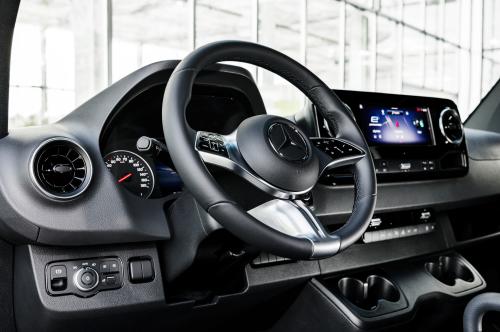 mercedes esprinter