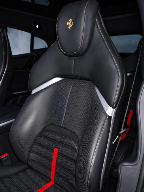 Ferrari Purosangue mansory c