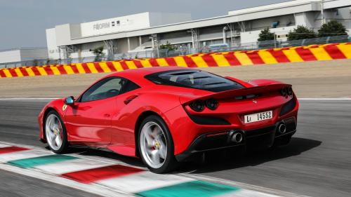 ferrari f8 tirbuto