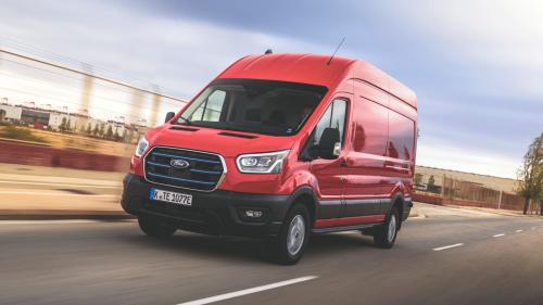 Οδηγούμε στους δρόμους της Βαρκελώνης το Ford E-Transit