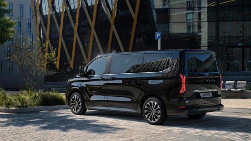 Ford E-Tourneo Custom