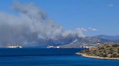 φωτιά νέα πέραμος