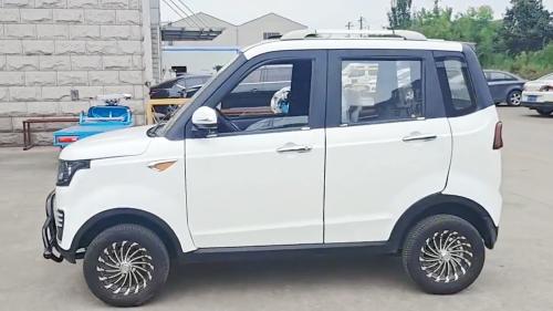 fthinotero autokinito