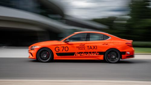 genesis g70 taxi b