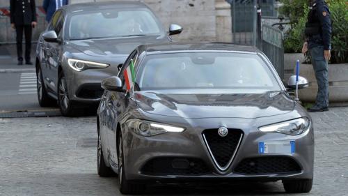 Giorgia Meloni Alfa Romeo Giulia Veloce Q2