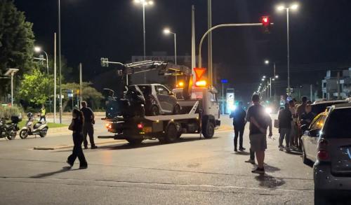 Γερανοί Τροχαίας Βουλιαγμένης