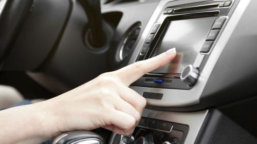 incar radio 3