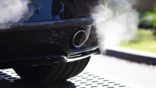 italy emissions b
