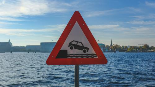 pinakida autokinito thalassa