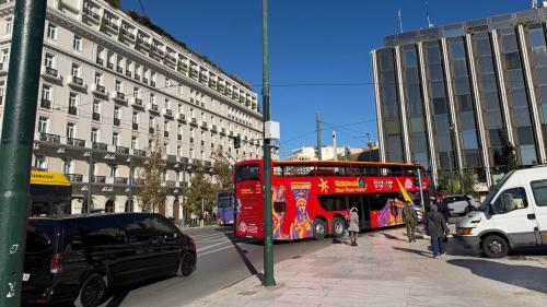 kamera kokkino syntagma 3