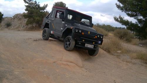 keraboss ελληνικό suv