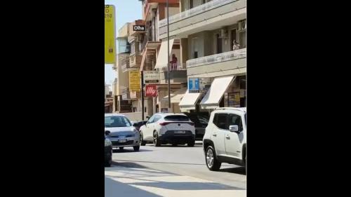 klopi SUV