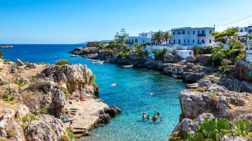 Η επίσκεψη στο χωριό Αβλέμονας είναι μια εμπειρία που θα σας μείνει αξέχαστη