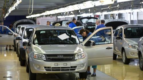 Τα Lada Πάνε 40 χρόνια πίσω 2022