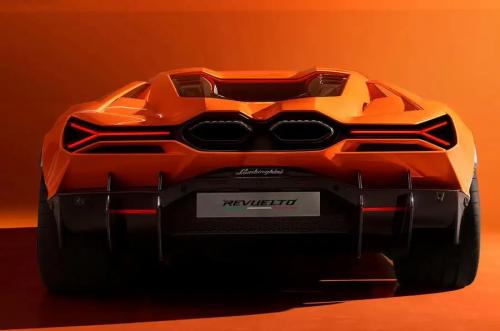lamborghini revuelto b