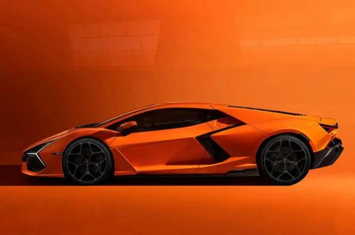 lamborghini revuelto c
