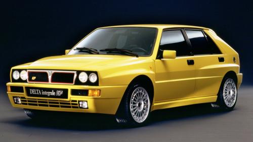 Η αρχέγονη Lancia Delta Integrale HF