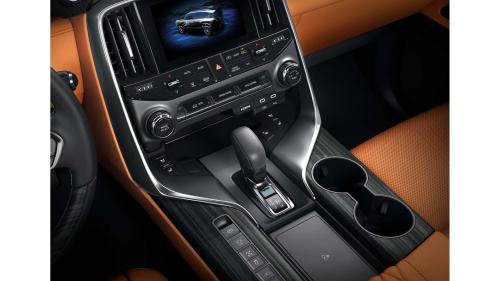 lexus lx 700h c