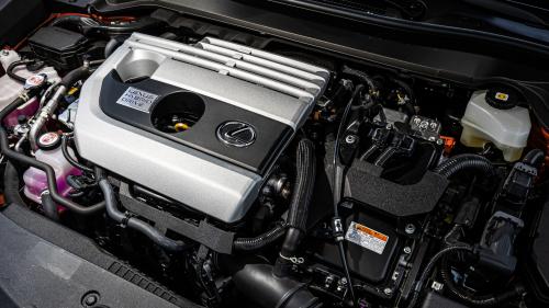 Δοκιμή Lexus UX 250h