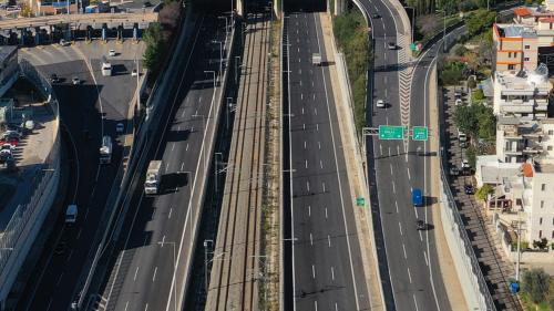λωρίδα επιτάχυνσης και λωρίδα επιβράδυνσης