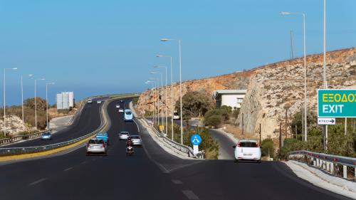 λωρίδα επιτάχυνσης και λωρίδα επιβράδυνσης
