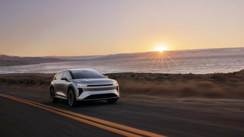 Η Lucid παρουσιάζει το πρώτο της ηλεκτρικό SUV, το Gravity 1 lucid gravity 03