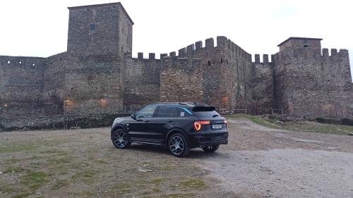 Lynk & Co 01_01