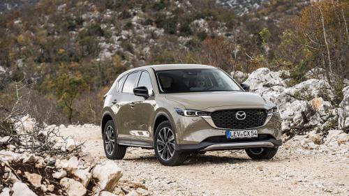 H τρέχουσα γενιά του Mazda CX-5