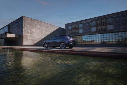 mazda cx-6e