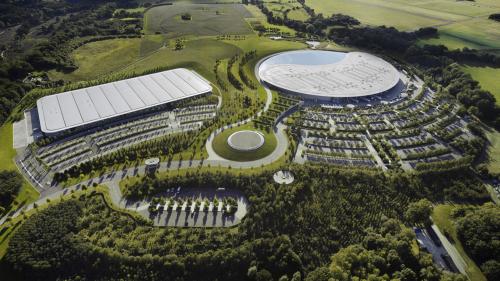 Οι προηγμένες εγκαταστάσεις της McLaren στο Woking της Βρετανίας