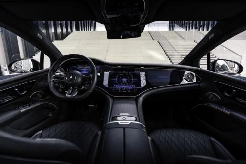mercedes amg eqs c