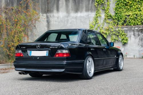 mercedes w124 b