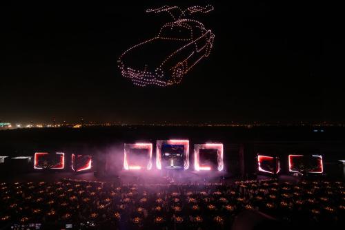 Mercedes-Benz Tower
