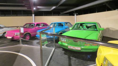 mercedes-benz-sheikh-rainbow-1