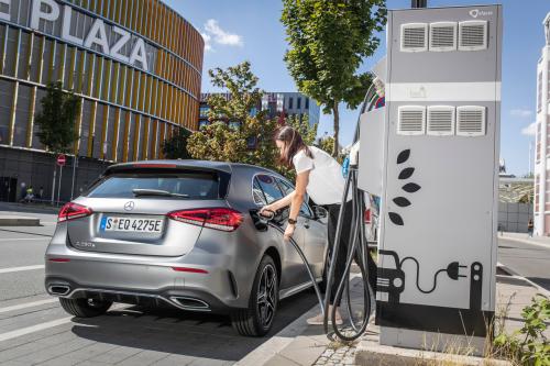 Mercedes Charging