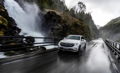 Mercedes EQC