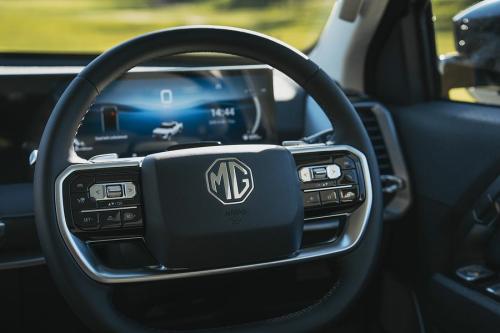 mg pickup b