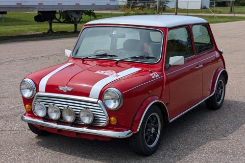 mini b