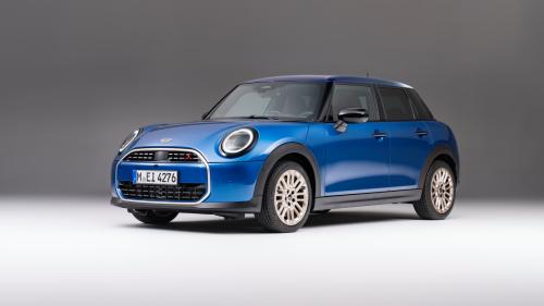 mini cooper 2024 5 doors 12