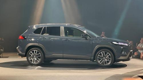 νέα toyota corolla cross 