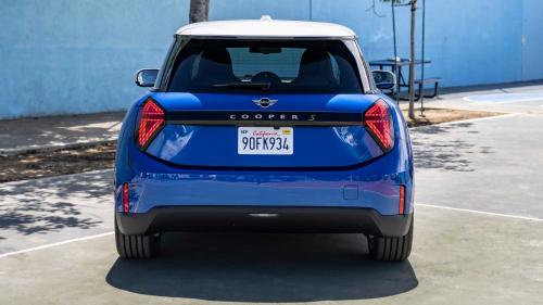 Νέο MINI Hatch