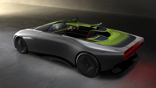 nissan Max out