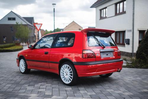 nissan sunny b