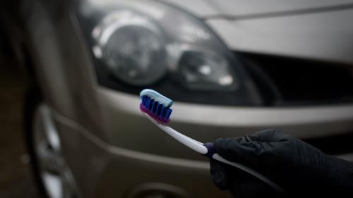 Toothpaste trick 1
