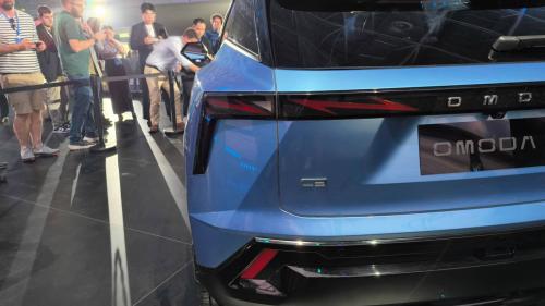 Omoda C3 back