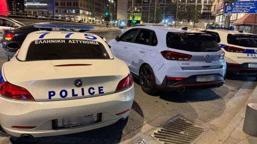 Περιπολικά bmw z4 Hyundai i 30 N στην Ομόνοα